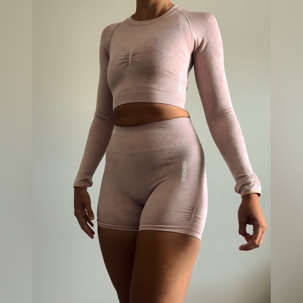 Gymshark Adapt Camo Seamless Set